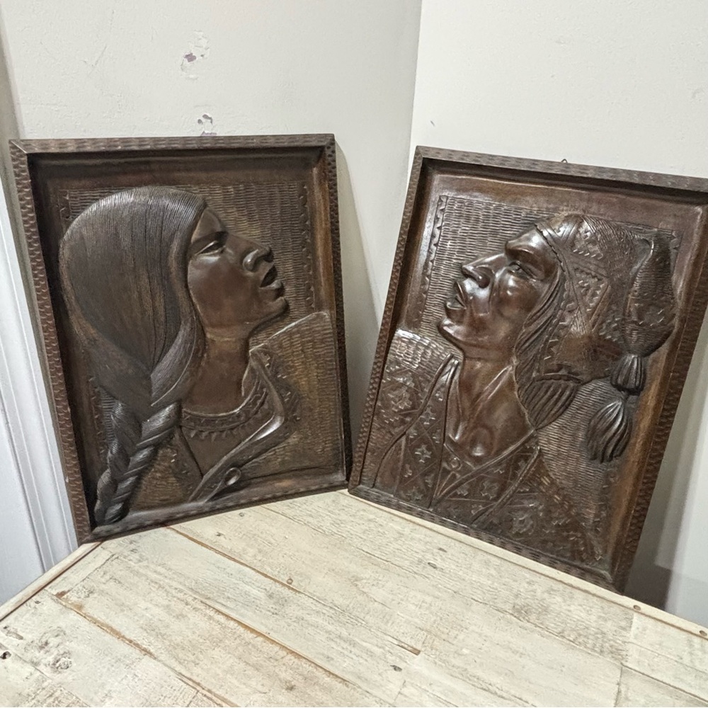 ❤️1960’s Bolivian Native American Mahogany Hand Carved Plaques - Picture 1 of 4